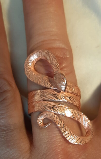 copper snake ring "Serpens Cauda" - Image 4