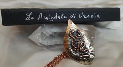 casket and pendant