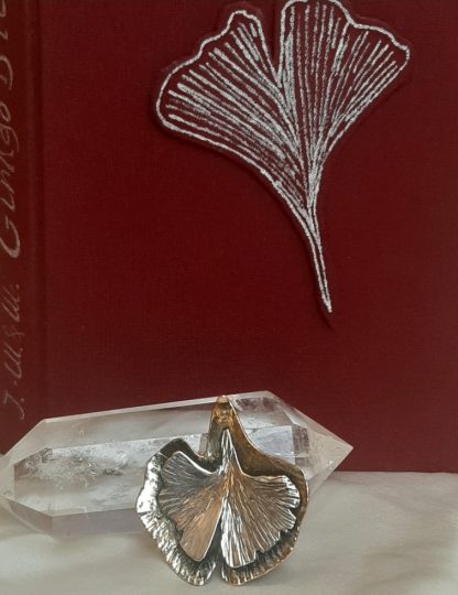 007-Copper and silver Ginkgo leaf brooch with slipcase and booklet on Goethe - Image 5
