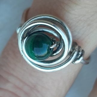 anello in argento con malachite