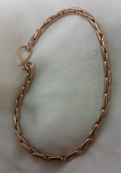 very light copper bracelet