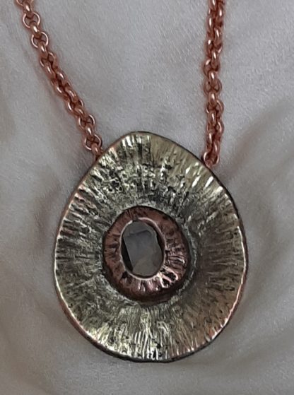 pendant in silver and copper with quartz