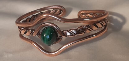bracelet with malachite